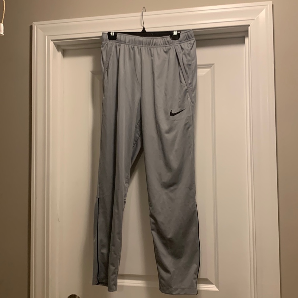 Nike Men’s Dri-Fit Training Pants